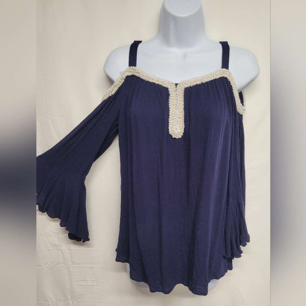 Melissa Paige S Cold Shoulder Beaded Lace Top Flared Sleeve Ends Excellent Cond